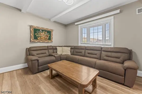 15 Putnam Pl, Clifton City, NJ 07011