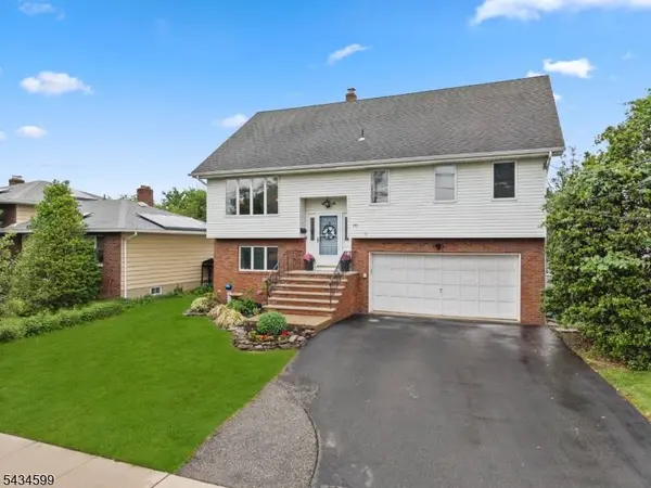 191 Pershing Rd, Clifton City, NJ 07013