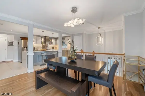 45 Grunwald St, Clifton City, NJ 07013