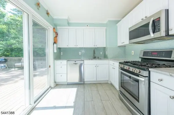 443 Mount Prospect Ave, Clifton City, NJ 07012