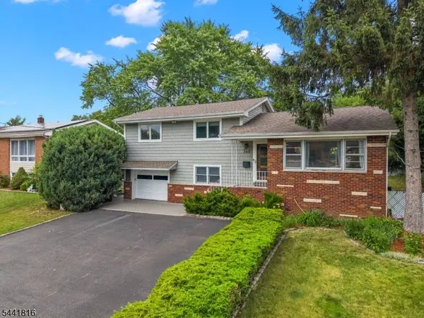 760 Grove St, Clifton City, NJ 07013