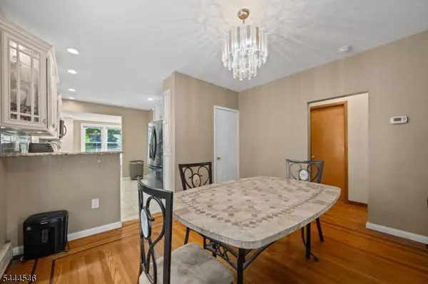 81 Huron Ave, Clifton City, NJ 07013