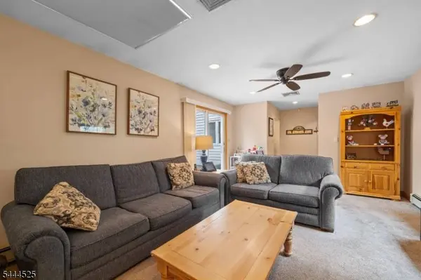 304 Washington Ave, Clifton City, NJ 07011