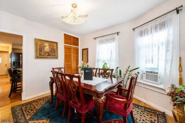 114 Hadley Ave, Clifton City, NJ 07011