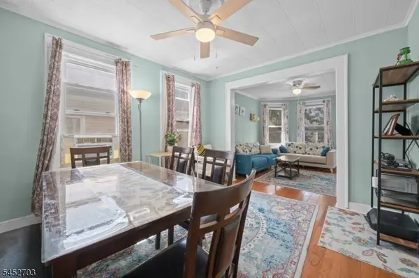 4 Gillies St, Clifton City, NJ 07013