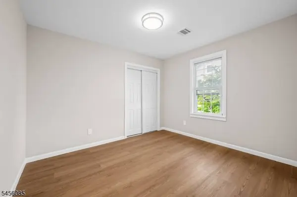 26 Major St, Clifton City, NJ 07013