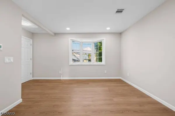 26 Major St, Clifton City, NJ 07013