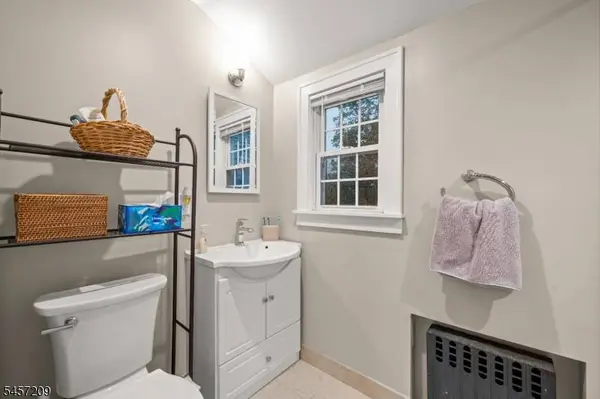 26 Athenia Ave, Clifton City, NJ 07013