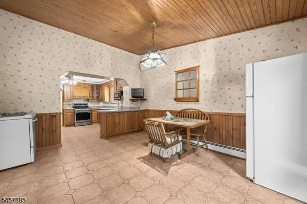 30 Hepburn Rd, Clifton City, NJ 07012