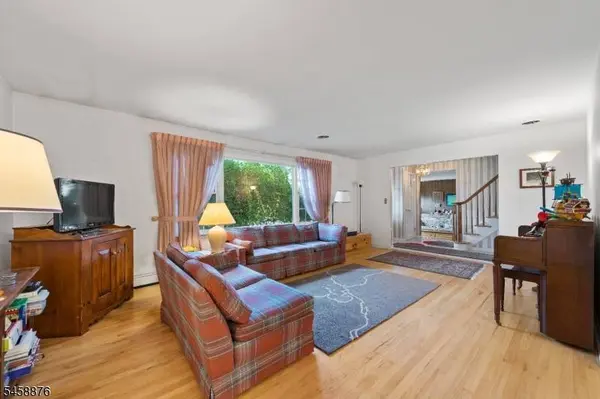 12 Ryder Rd, Wayne Twp., NJ 07470