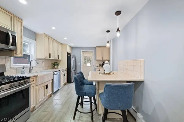 247 E 6Th St, Clifton City, NJ 07011