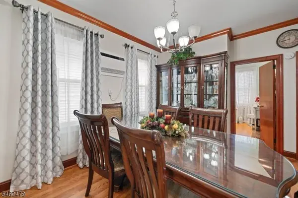 32 E Russell St, Clifton City, NJ 07011