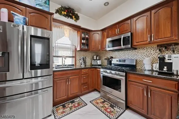 32 E Russell St, Clifton City, NJ 07011