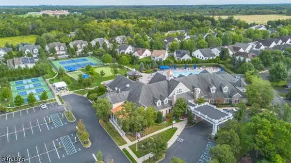 66 Saratoga Ct, Franklin Twp., NJ 08873