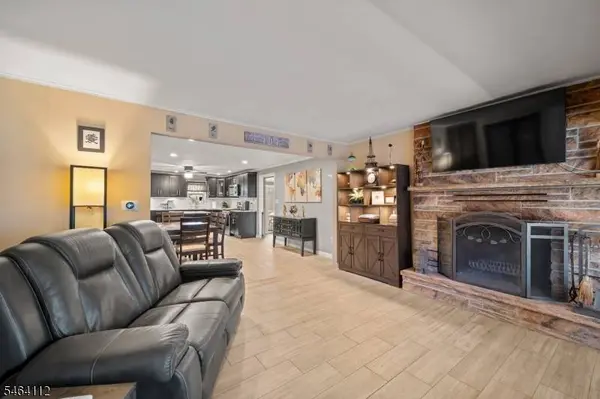 62 Liberty St, Lodi Boro, NJ 07644