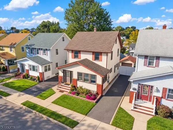 108 E 8Th St, Clifton City, NJ 07011