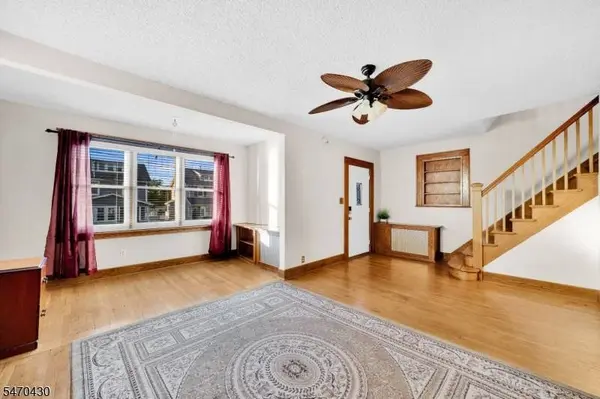 16 Newell Pl, North Arlington Boro, NJ 07031