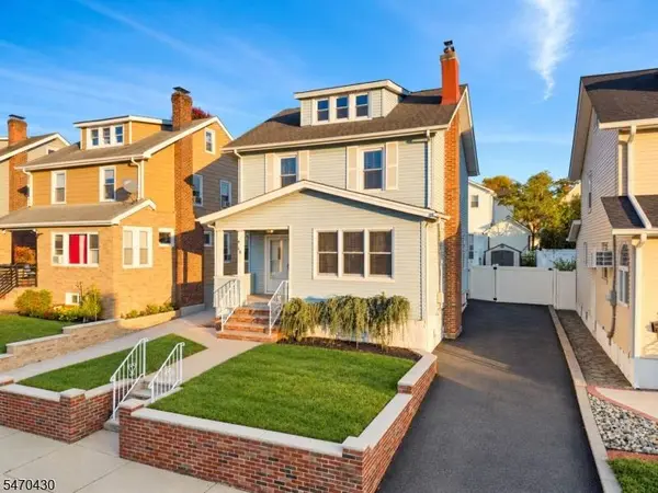 16 Newell Pl, North Arlington Boro, NJ 07031