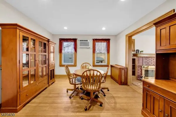 16 Newell Pl, North Arlington Boro, NJ 07031