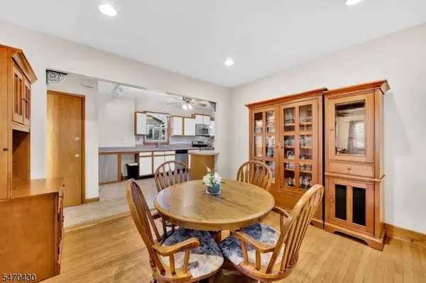16 Newell Pl, North Arlington Boro, NJ 07031