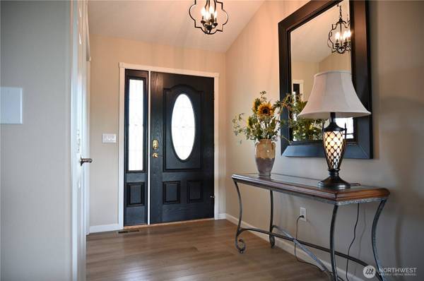 913 N High Desert DR, Deer Park, WA 99006