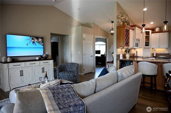 913 N High Desert DR, Deer Park, WA 99006