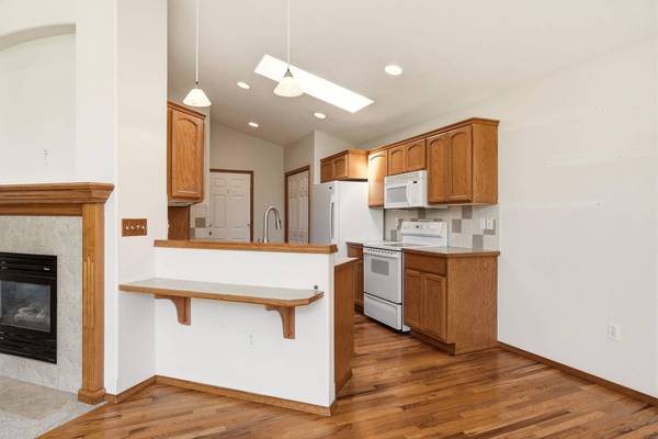 307 W Greta Ln, Spokane, WA 99208