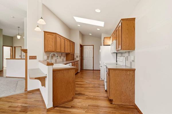 307 W Greta Ln, Spokane, WA 99208