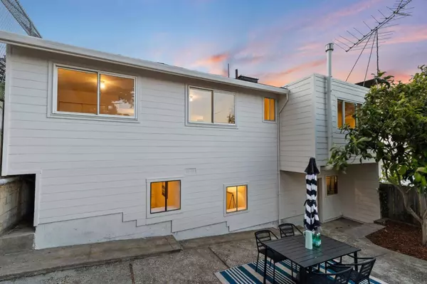 325 Olmstead ST, San Francisco, CA 94134