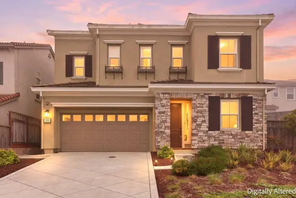 106 Miraluna WAY