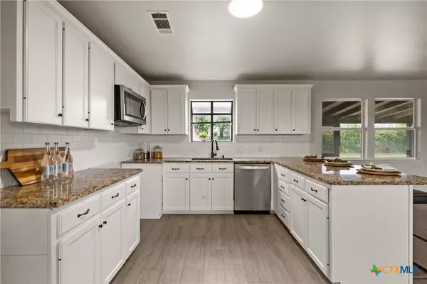 470 E Ridge, Moody, TX 76557