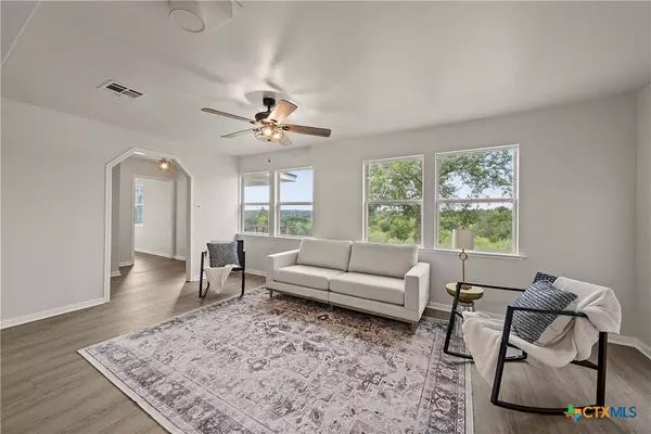 470 E Ridge, Moody, TX 76557