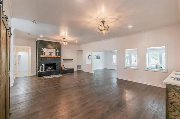 3706 Fairway Drive, Granbury, TX 76049