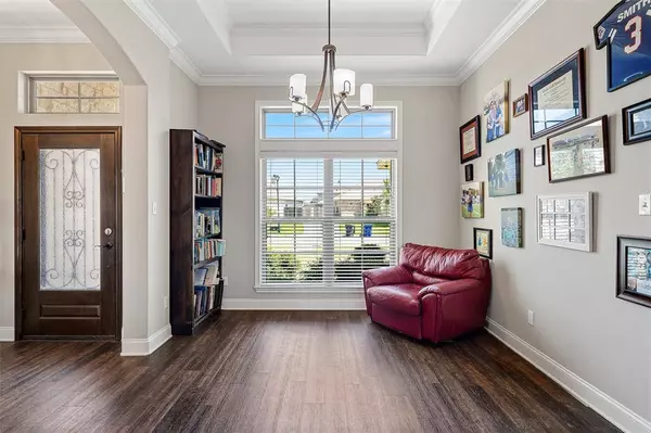 300 Desert Sky Drive, Mcgregor, TX 76657