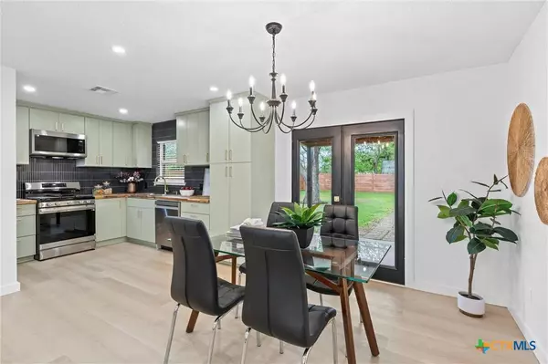 504 N Main ST, Mcgregor, TX 76657