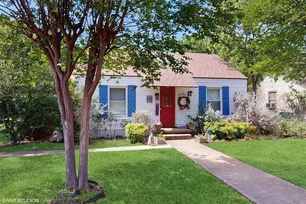 907 W 6th Street, Mcgregor, TX 76657