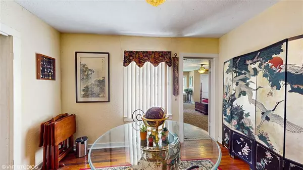 907 W 6th Street, Mcgregor, TX 76657