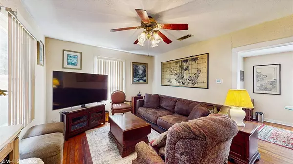 907 W 6th Street, Mcgregor, TX 76657