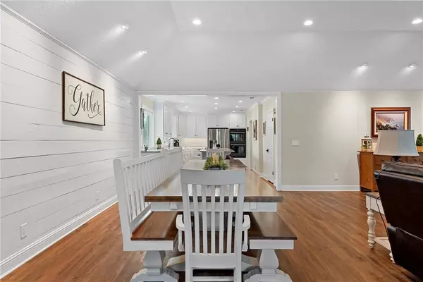 534 McGregor South LOOP, Mcgregor, TX 76657