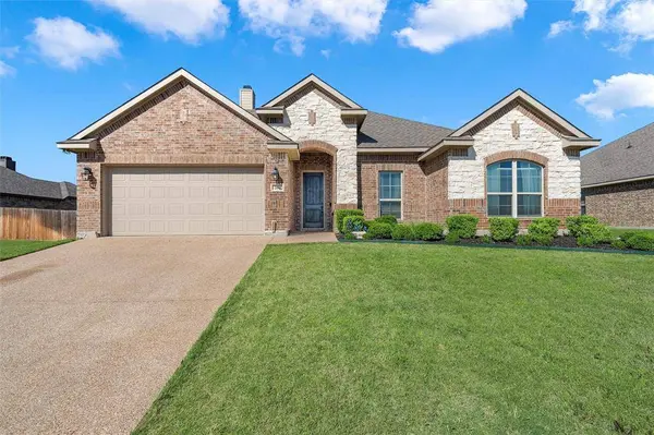 260 Oak Meadow Trail, Mcgregor, TX 76657