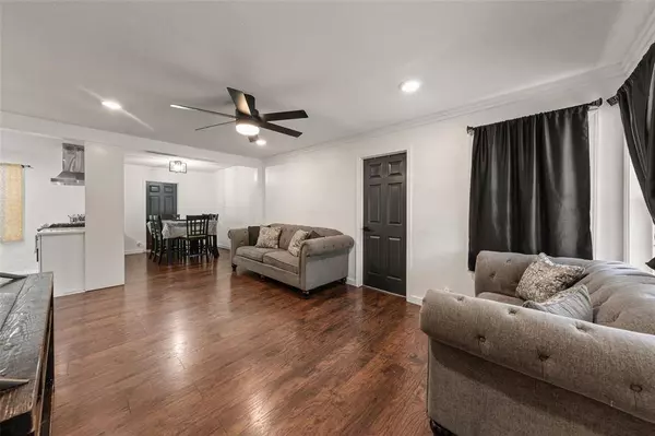 121 Austin Street, Mcgregor, TX 76657