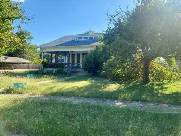 407 S Tyler Street, Mcgregor, TX 76657