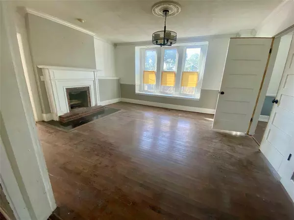 407 S Tyler Street, Mcgregor, TX 76657