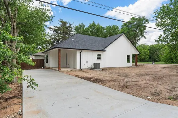 600 Arthur Street, Mcgregor, TX 76657