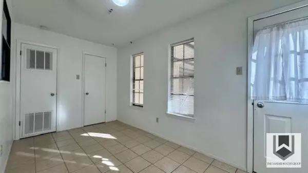 2602 Comanche TRL, Waco, TX 76712