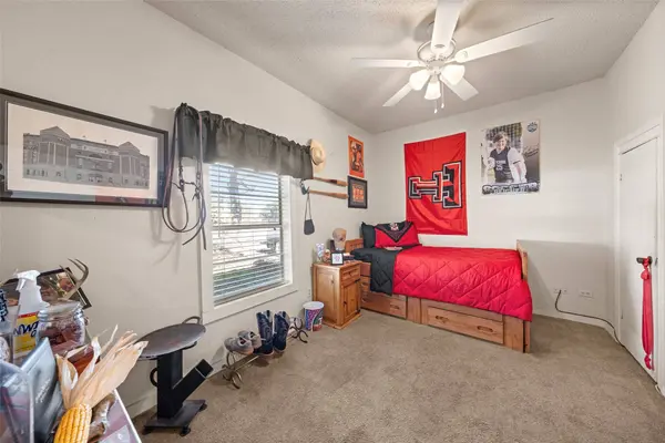 502 W 6th ST, Mcgregor, TX 76657