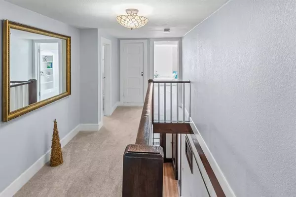 501 S Adams Street S, Mcgregor, TX 76657