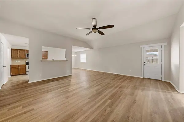 247 Ashland Drive, Woodway, TX 76712