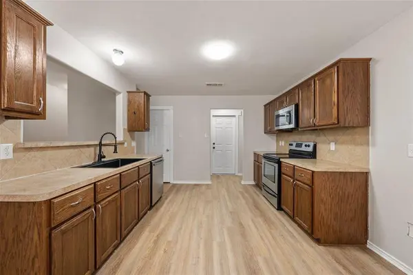 247 Ashland Drive, Woodway, TX 76712