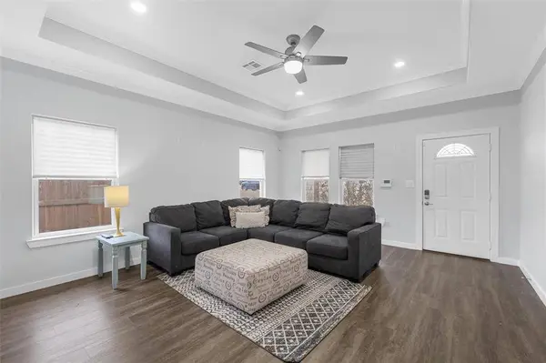 502 David Davis Drive, Mcgregor, TX 76657